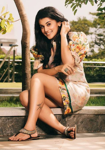 Taapsee Pannu  IMAGES, GIF, ANIMATED GIF, WALLPAPER, STICKER FOR WHATSAPP & FACEBOOK 