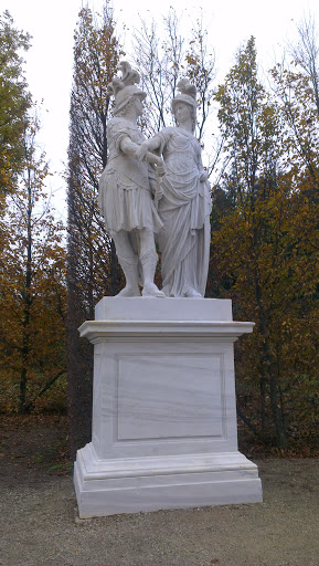 Statue Zwei Frauen