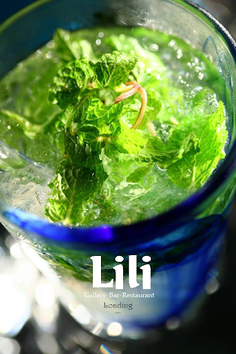 LiLi Cafe Bar.