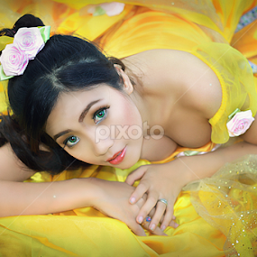 by Omen egp II - People Portraits of Women