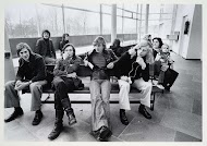 Jeugdige werklozen bij Arbeidsbureau