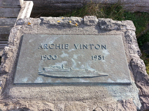 Archie Vinton Plaque
