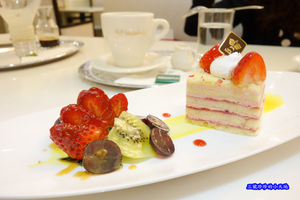 板橋大遠百。阿瑪迪司Amadeis咖啡館。咖啡,排餐,義大利麵,燉飯,輕食下午茶推薦。