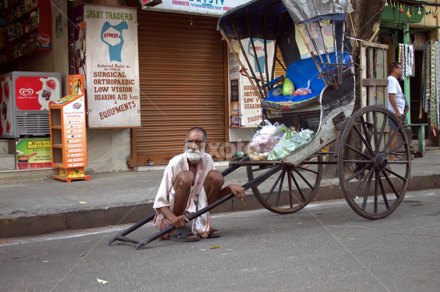 Rickshaw Puller by Surjya Kumar Das - People Street & Candids