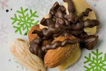 Chocolate Nut Clusters