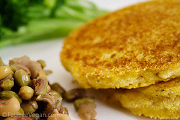 Easy Vegan Corn Cakes