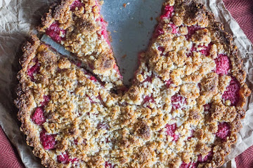 Raspberry Coconut Crumble Tart (Paleo, GF + Vegan)