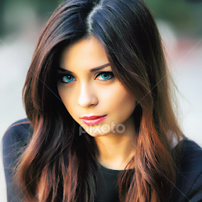 someone pretty by Kelvin Austin - People Portraits of Women