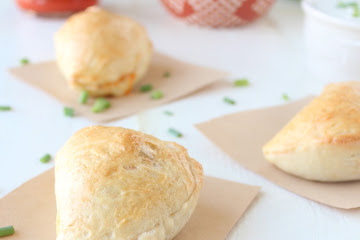 Buffalo Chicken Mini Calzones