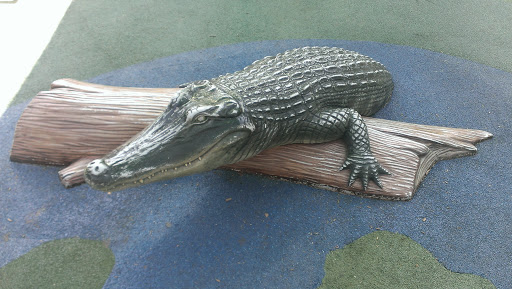 Papiano Alligator