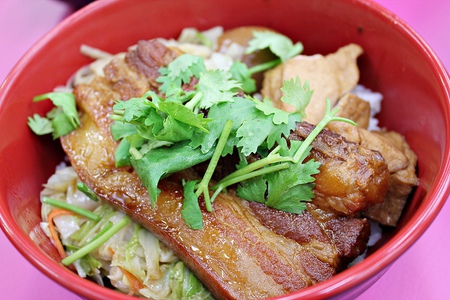 【台北永康豬腳爌肉專賣店】吃粗飽