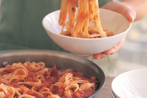 Pasta with Roasted Tomato Sauce