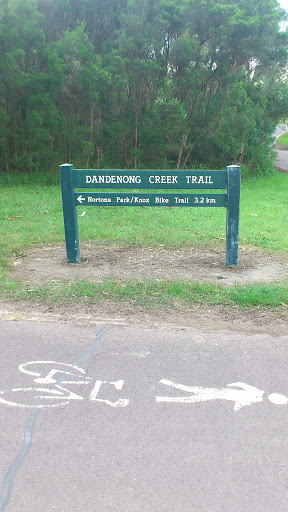 Dandenong Creek Trail