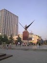 英雄台广场雕塑