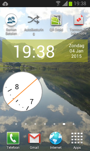 Magnified Clock Widget JR