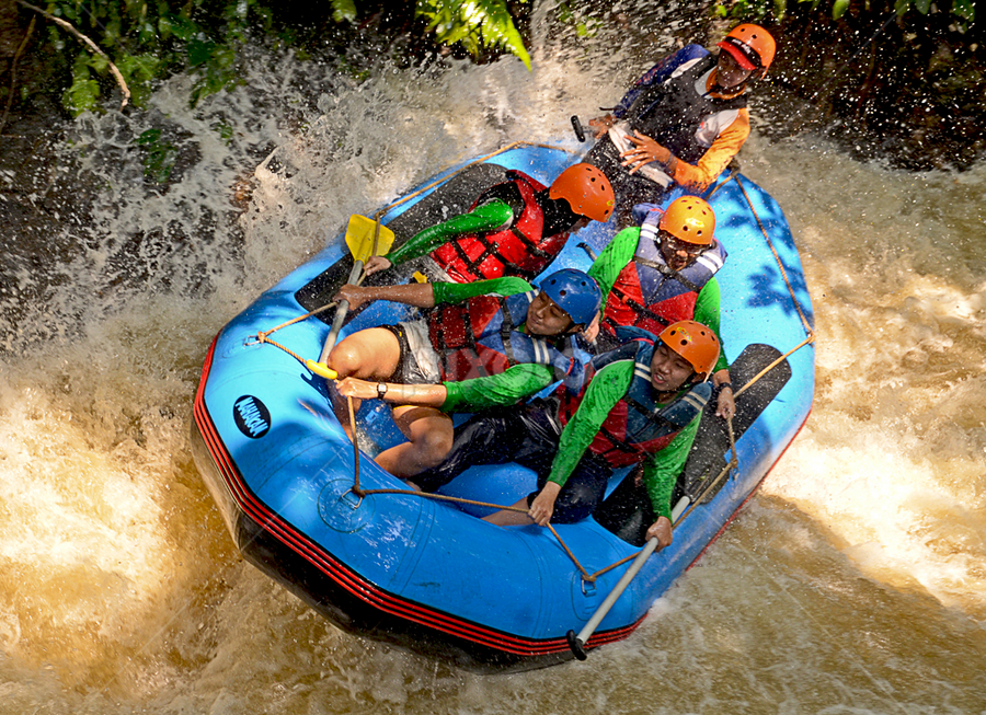 by Eko Janu - Sports & Fitness Watersports